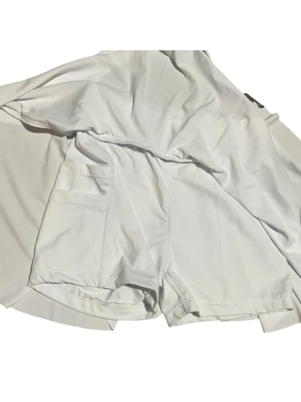 Girls Tennis Skort White Crossover High Waisted Medium, Size 7-8 T Pockets